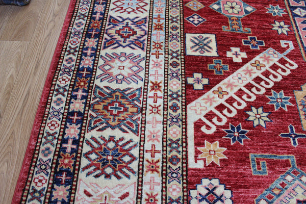 FINE HANDMADE KAZAK RUG 290 X 214 CM