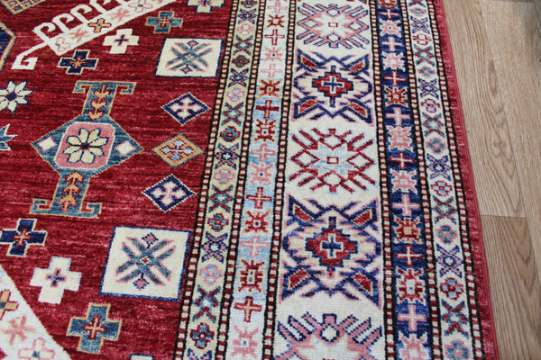 FINE HANDMADE KAZAK RUG 290 X 214 CM