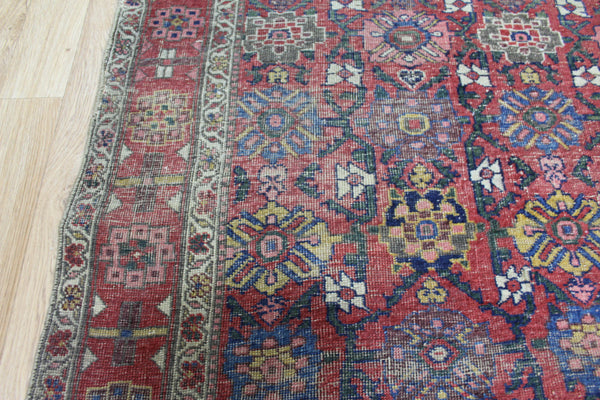 ANTIQUE BIDJAR RUG, CIRCA 1880.