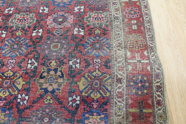 ANTIQUE BIDJAR RUG, CIRCA 1880.