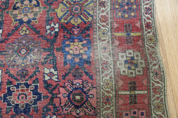 ANTIQUE BIDJAR RUG, CIRCA 1880.