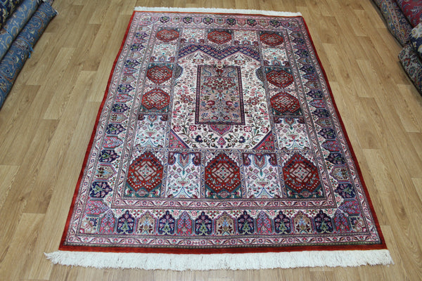 SIGNED PERSIAN QUM SILK RUG 200 X 135 CM