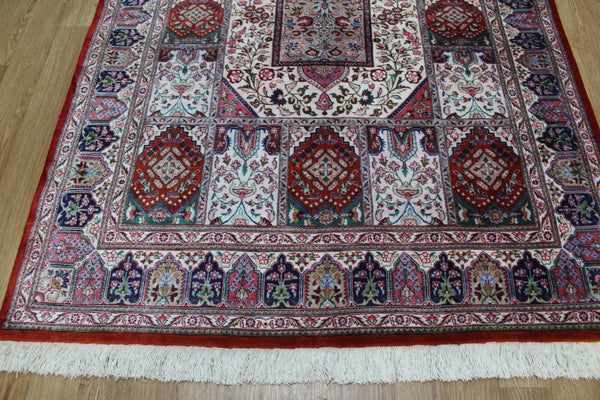 SIGNED PERSIAN QUM SILK RUG 200 X 135 CM