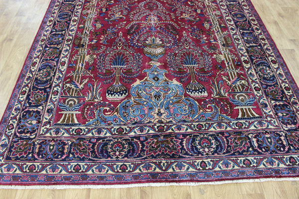 SIGNED PERSIAN MASHAD RUG WITH A GARDEN DESIGN 290 X 200 CM
