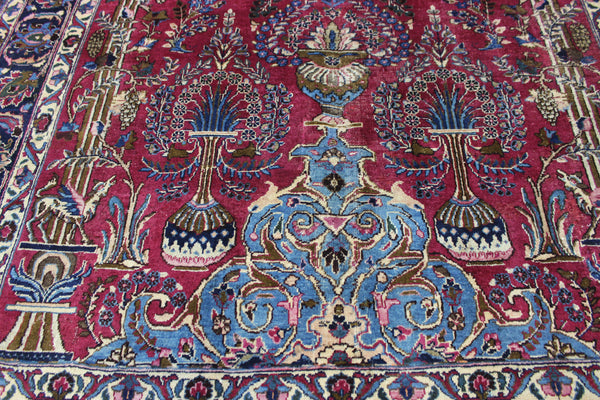 SIGNED PERSIAN MASHAD RUG WITH A GARDEN DESIGN 290 X 200 CM
