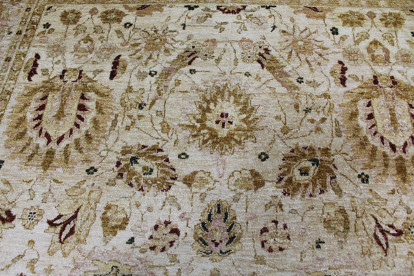 PERSIAN ZIEGLER CARPET WITH VERY FINE FLORAL DESIGN 310 X 250 CM