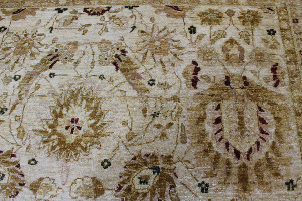 PERSIAN ZIEGLER CARPET WITH VERY FINE FLORAL DESIGN 310 X 250 CM