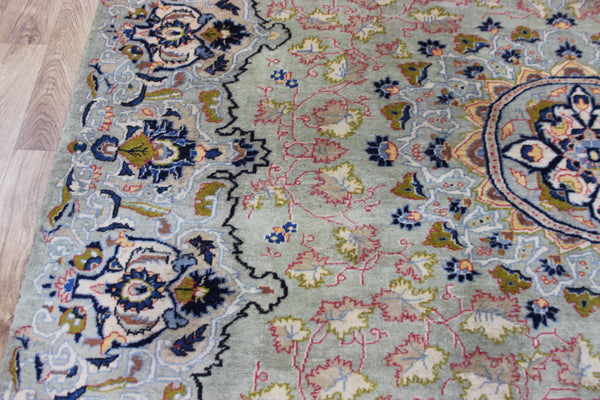 FINE PERSIAN KASHAN CARPET OF FLORAL DESIGN 285 X 200 CM