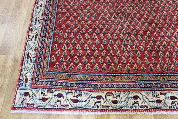 PERSIAN SAROUK CARPET WITH THE WELL KNOWN BOTEH DESIGN 295 X 180 CM