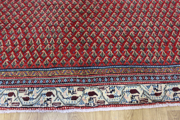 PERSIAN SAROUK CARPET WITH THE WELL KNOWN BOTEH DESIGN 295 X 180 CM