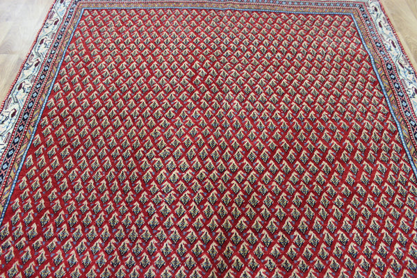 PERSIAN SAROUK CARPET WITH THE WELL KNOWN BOTEH DESIGN 295 X 180 CM