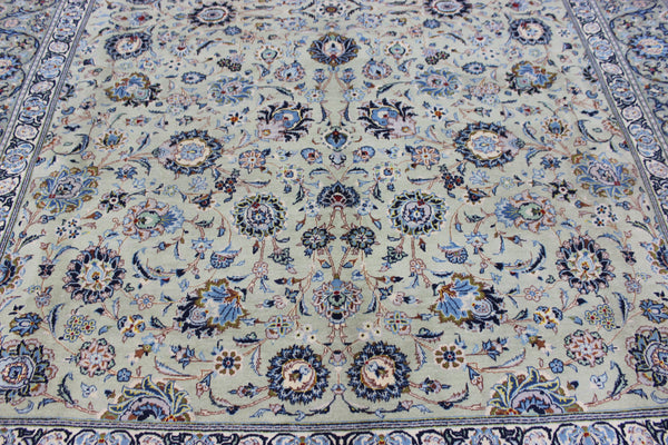 FINE HANDMADE PERSIA KASHAN CARPET OF FLORAL DESIGN 400 X 295 CM