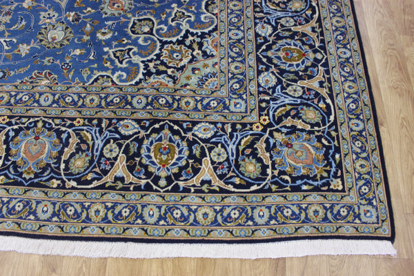 SIGNED HANDMADE PERSIAN KASHAN CARPET FLORAL DESIGN 410 X 315 CM