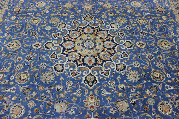 SIGNED HANDMADE PERSIAN KASHAN CARPET FLORAL DESIGN 410 X 315 CM
