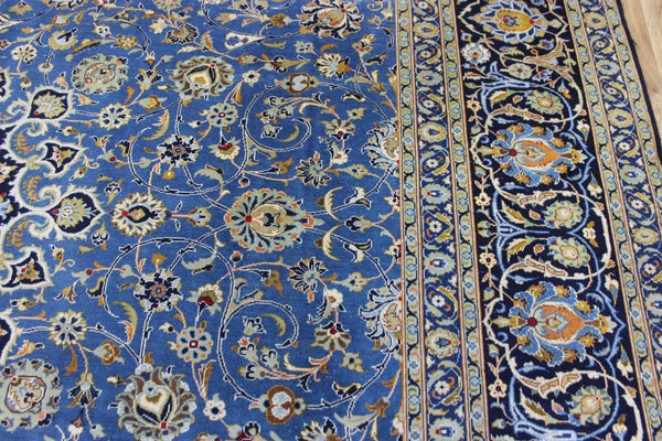 SIGNED HANDMADE PERSIAN KASHAN CARPET FLORAL DESIGN 410 X 315 CM