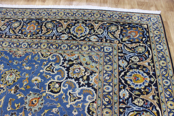 SIGNED HANDMADE PERSIAN KASHAN CARPET FLORAL DESIGN 410 X 315 CM