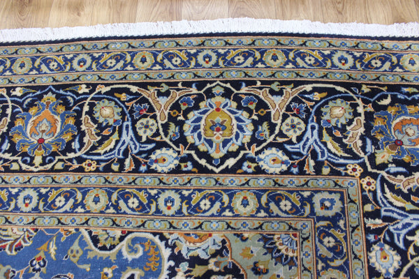 SIGNED HANDMADE PERSIAN KASHAN CARPET FLORAL DESIGN 410 X 315 CM