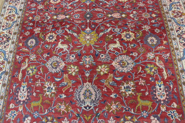 Vintage handmade Persian rug with a very pleasing floral, birds and animals design 205 x 140 cm