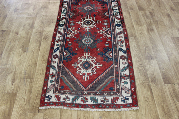 OLD HANDMADE PERSIAN HAMEDAN VILLAGE RUNNER 295 X 80 CM
