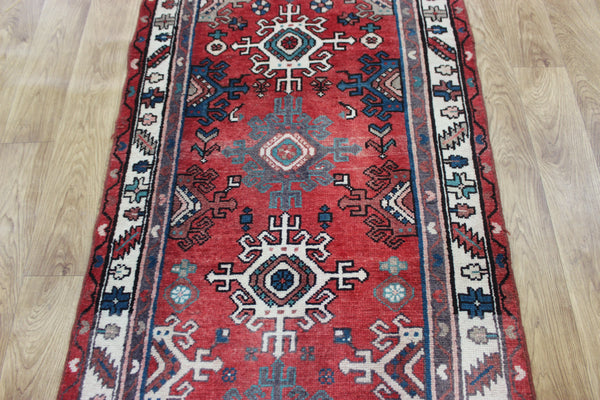 OLD HANDMADE PERSIAN HAMEDAN VILLAGE RUNNER 295 X 80 CM