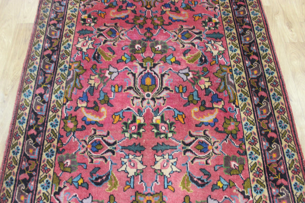 LARGE HANDMADE PERSIAN TABRIZ RUNNER OF FLORAL DESIGN 425 X 125 CM