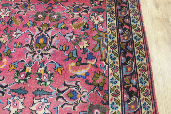 LARGE HANDMADE PERSIAN TABRIZ RUNNER OF FLORAL DESIGN 425 X 125 CM
