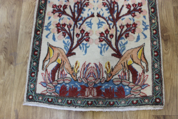 FINE HANDMADE PERSIAN TABRIZ RUG OF GARDEN DESIGN 90 X 60 CM