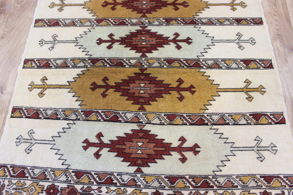 FINE HANDMADE PERSIAN TURKMEN WOOL RUG 140 X 105 CM