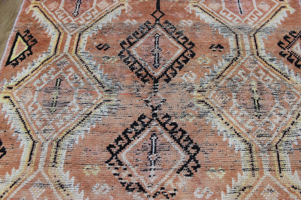 VINTAGE HANDMADE PERSIAN SHIRAZ RUG 210 X 135 CM