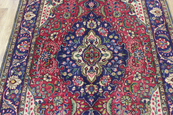 OLD HANDMADE PERSIAN TABRIZ RUG OF FLORAL DESIGN 210 X 140 CM