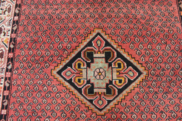 VINTAGE HANDMADE PERSIAN MAHAL RUG WITH WELL KNOWN BOTHE DESIGN 200 X 125 CM