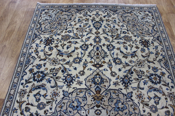 FINE HANDMADE PERSIAN KASHAN WOOL RUG FLORAL DESIGN 245 X 132 CM