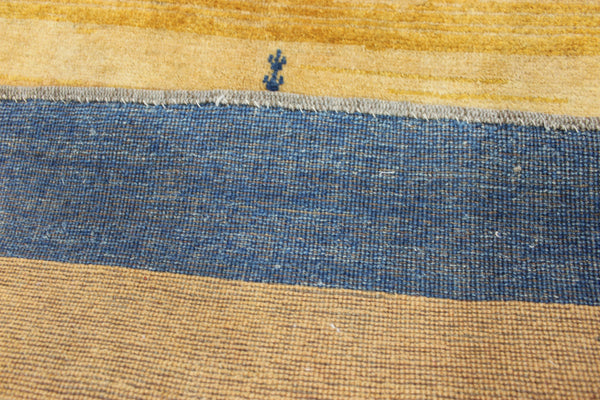 Vintage handmade Persian Gabbeh wool rug with very fine lambs wool in natural dyes 190 x 145 cm