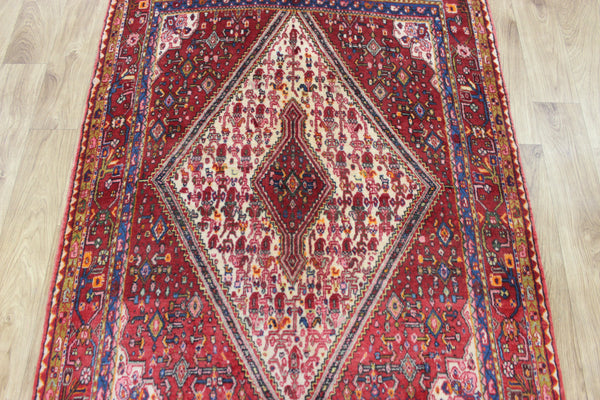 Vintage handmade Persian Bidjar rug of single medallion with the well known Herati design 150 x 96