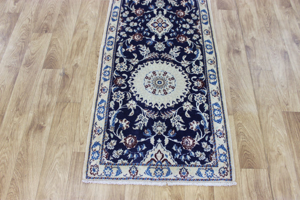 Fine handmade Persian Nain wool and silk runner 193 x 64 cm