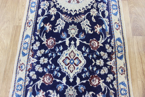 Fine handmade Persian Nain wool and silk runner 193 x 64 cm