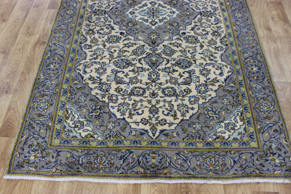 FINE HANDMADE PERSIAN KASHAN RUG FLORAL DESIGN 239 X 141 CM