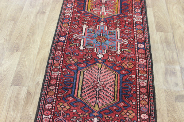 ANTIQUE HANDMADE KARAJEH ORIENTAL WOOL RUNNER OF TRADITIONAL DESIGN  260 X 73 CM