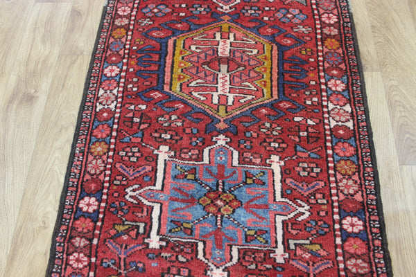 ANTIQUE HANDMADE KARAJEH ORIENTAL WOOL RUNNER OF TRADITIONAL DESIGN  260 X 73 CM