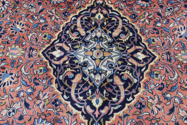 Fine handmade Persian Saroukh carpet of classic design 335 x 200 cm