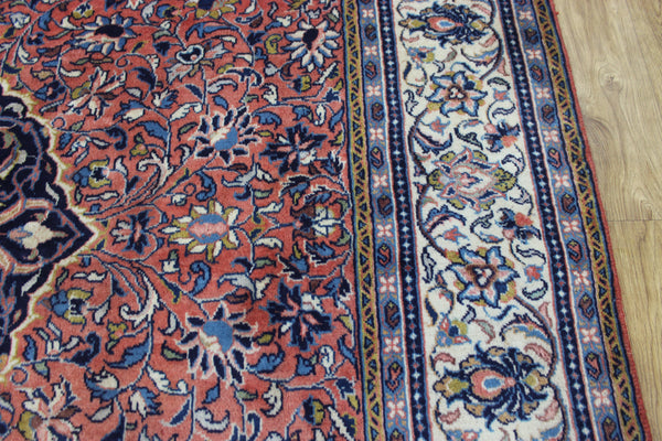 Fine handmade Persian Saroukh carpet of classic design 335 x 200 cm
