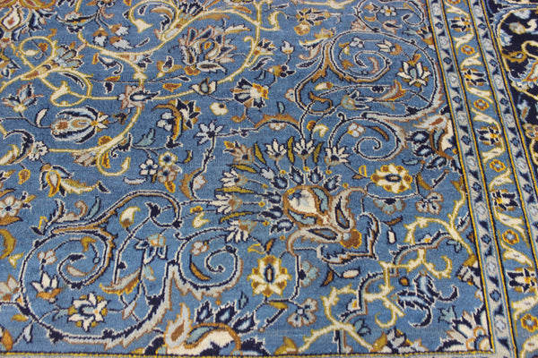 Large Persian Mashad carpet of classic medallion design and outstanding colour 394 x 302 cm