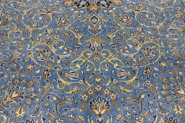 Large Persian Mashad carpet of classic medallion design and outstanding colour 394 x 302 cm