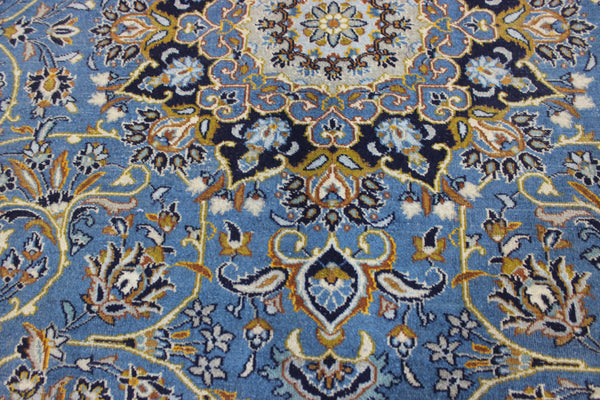 Large Persian Mashad carpet of classic medallion design and outstanding colour 394 x 302 cm