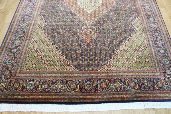 Fine handmade Persian Tabriz Silk and Wool rug with an all-over Herati (Mahi / fish) pattern 300 x 192 cm