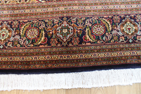 Fine handmade Persian Tabriz Silk and Wool rug with an all-over Herati (Mahi / fish) pattern 300 x 192 cm