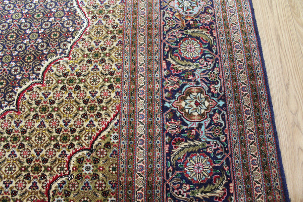 Fine handmade Persian Tabriz Silk and Wool rug with an all-over Herati (Mahi / fish) pattern 300 x 192 cm