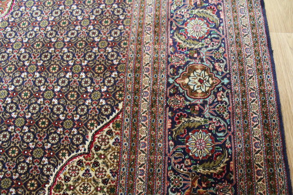 Fine handmade Persian Tabriz Silk and Wool rug with an all-over Herati (Mahi / fish) pattern 300 x 192 cm