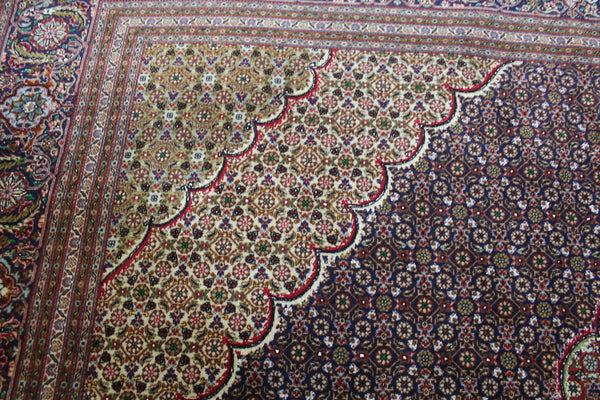 Fine handmade Persian Tabriz Silk and Wool rug with an all-over Herati (Mahi / fish) pattern 300 x 192 cm