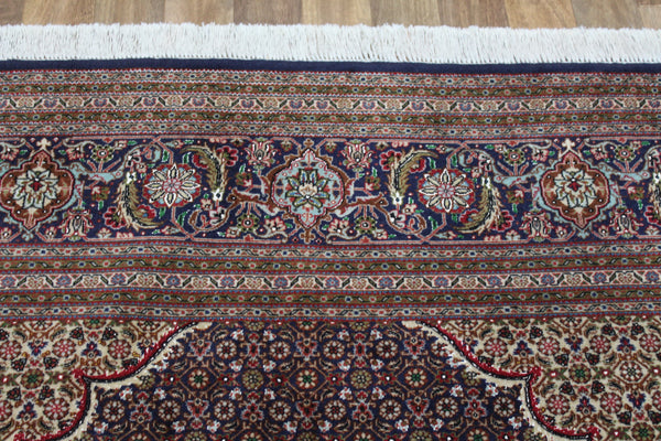 Fine handmade Persian Tabriz Silk and Wool rug with an all-over Herati (Mahi / fish) pattern 300 x 192 cm